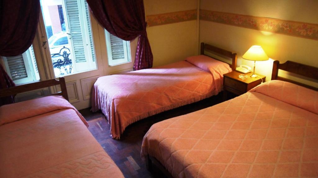 Hotel Gran Sarmiento Buenos Aires Kamer foto
