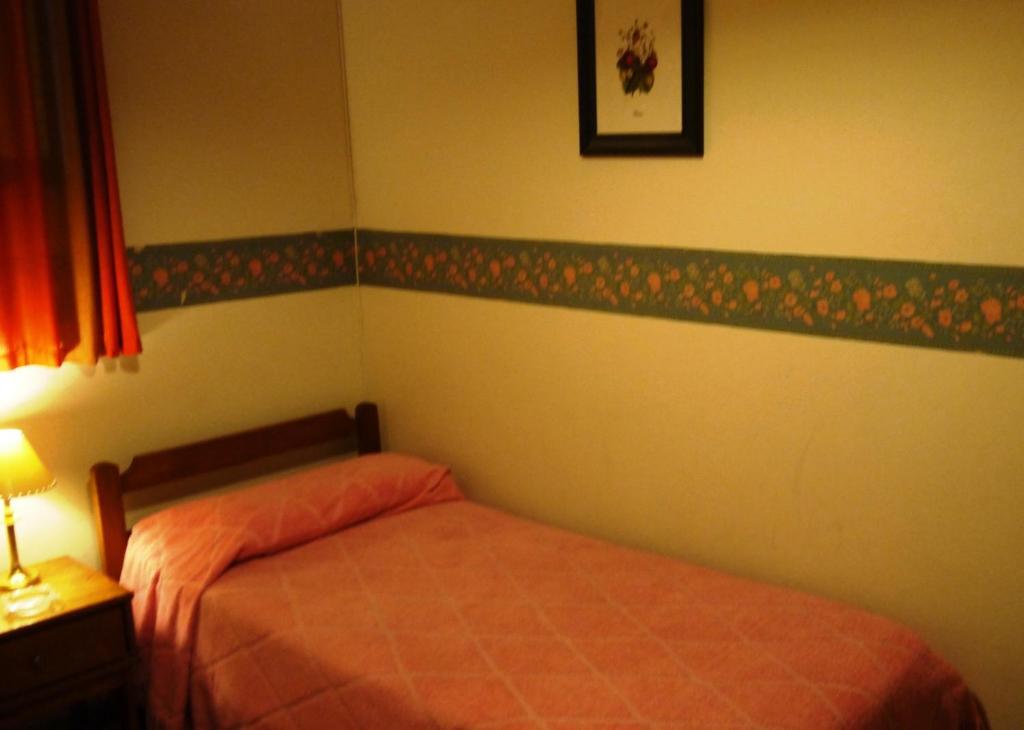 Hotel Gran Sarmiento Buenos Aires Kamer foto