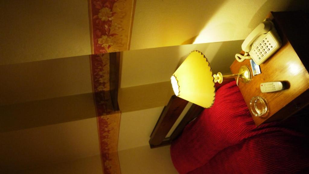 Hotel Gran Sarmiento Buenos Aires Kamer foto