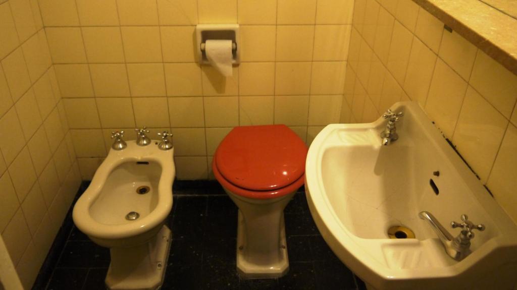 Hotel Gran Sarmiento Buenos Aires Kamer foto